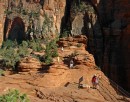 Zion_0173_CanyonOverlook * Cindy, Mike, Erik, Ben and Gus * 2178 x 1724 * (1.71MB)