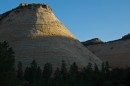 Zion_0253_CheckerboardMesa * Checkerboard Mesa * 3008 x 2000 * (991KB)