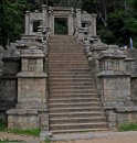 SriLanka07_1440b * Ornate Yapahuwa Stairway (top flight) * 2848 x 2983 * (1.94MB)
